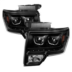 ( xTune ) - Projector Headlights - Halogen Model Only ( Not Compatible With Xenon/HID Model ) Projector Headlights - LED Halo - Black
